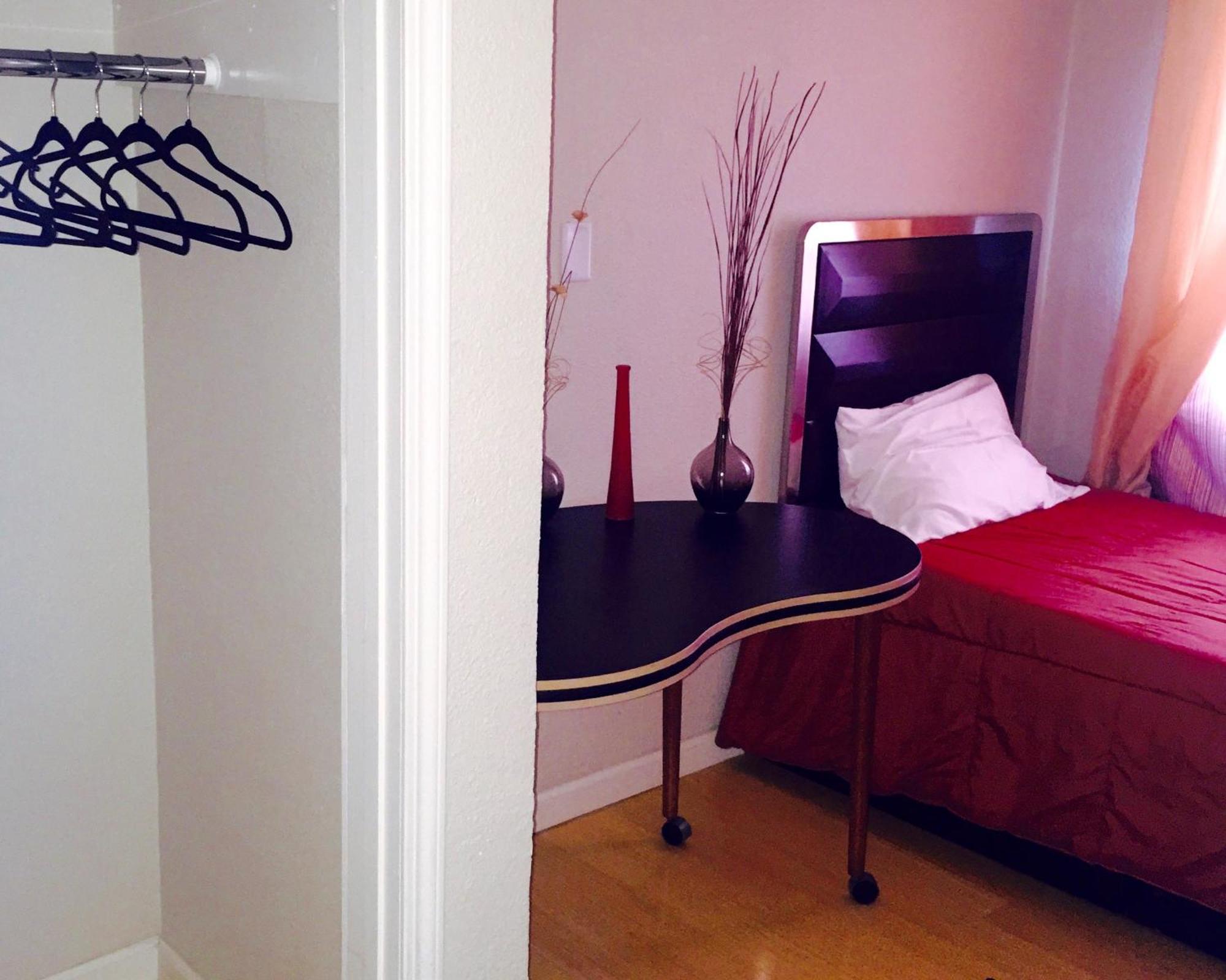 Privatunterkunft La Boardinghouse *